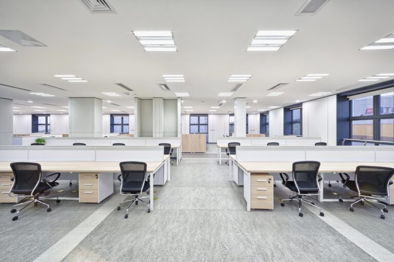 Achieving a Clutter Free Office with Smart Storage Solutions