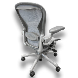 Gallery Used Herman Miller Classic Aeron B Task Chair – Mineral Finish